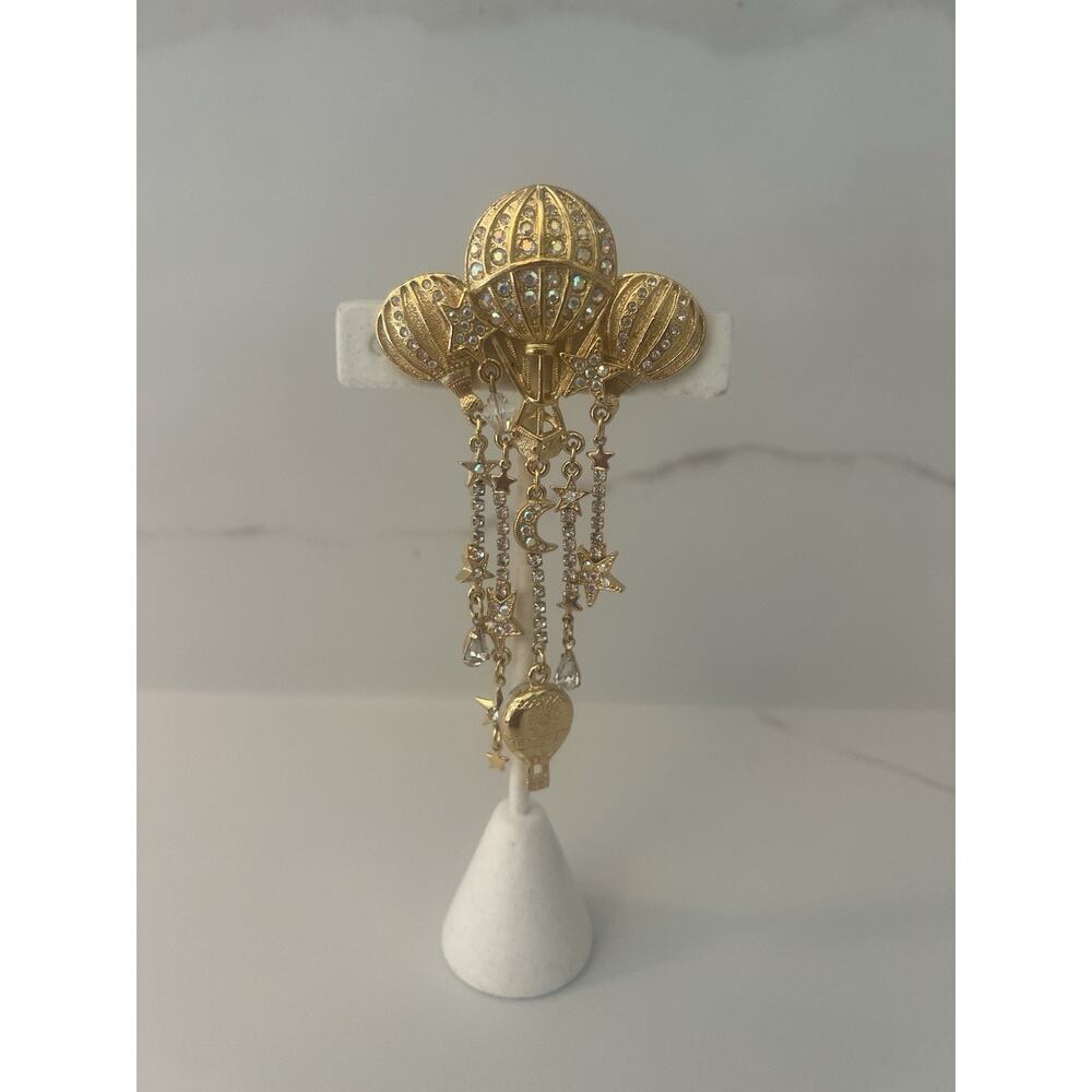 Vintage Signed Kirks Folly Gold Tone Hot Air Balloon Brooch Stars Moon Compass